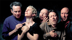 이우환 작품과 비디오 예술이 한자리 ‘조우’했을때…