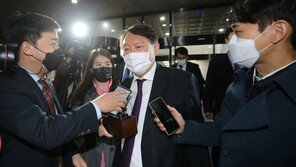 尹, 3일 진천강연 메시지 주목…검사들 ‘커밍아웃’ 북돋나