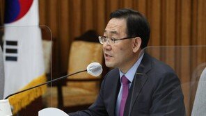 주호영 “여론 몰라 투표했나…지금까지 비도덕적 후보 냈나”