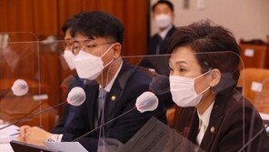 김현미 “전세 안정화 대책 논의중…정리되면 발표”