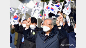 김종인, 호남 챙기기 박차…“5·18 특별법 제정 큰 의미 있다”