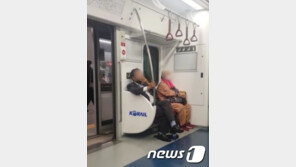 지하철서 흡연에 음주 ‘턱스크 50대男’ 검거…고작 과태료 처분만