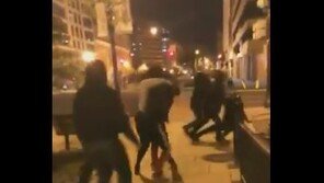 선거폭력 난무…트럼프 지지자들 백악관 인근서 피습 당해