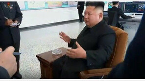‘애연가’ 김정은도 담배 끊을까…北, 강력한 금연법 채택