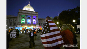 펜실베이니아 주지사, 트럼프 소송에…“민주주의 원칙에 반해”