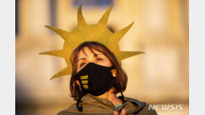 트럼프 개표 초반 우세로 ‘캐나다 이민갈래’ 검색 급증