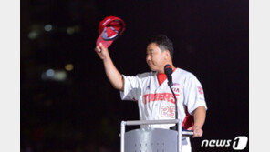 ‘미래 감독감’ 이범호도 본격적인 지도자 행보…코치진 개편 KIA