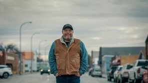 10월 코로나로 숨졌는데 美 하원의원 당선…무슨 일?