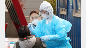 천안 콜센터-아산 일가족 집단감염… 거리두기 1.5단계 상향