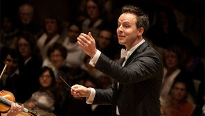 “앙코르 곡으로 아리랑 선택, 단원들 아름답다며 좋아해”