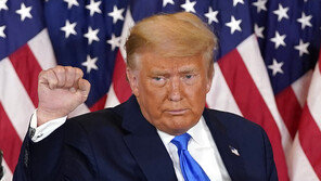 트럼프, 한국시간 8시30분 백악관서 기자회견