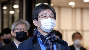 유승민 “장관 사퇴가 아니라 여성가족부 해체가 정답”