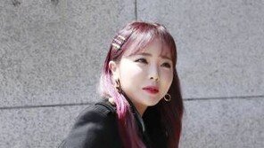 홍진영 “석·박사 학위 반납하겠다…그게 최선인 듯”