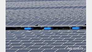 바이든 당선에 태양광·배터리 ‘날개’ 석유화학 ‘위축’…반도체는?