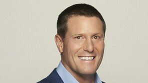 디즈니 꿈 한 발짝 더…넥슨, 신임 사외이사에 전 월트디즈니 CSO 선임