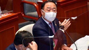 이낙연이 말한 ‘주택 전담부처’ 신설…홍남기 “검토한 적 없다”