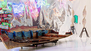 쓰레기-폐선-밥솥-냄비… 손때 묻은 물건들이 빚은 예술