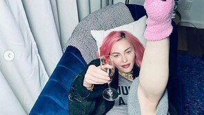 마돈나 “내 기도가 응답받았다”…계속되는 바이든 당선 축하