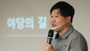 서민 “野 지지율 낮은 이유? 아무것도 모르는 국민 탓”