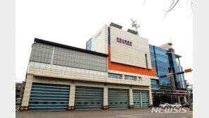 새벽 걸려온 소리없는 신고전화, 10대 살린 소방관 집념