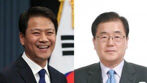 文대통령, 임종석·정의용 등과 오찬…美대선 이후 정책방향 논의