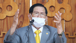 “차라리 죽는 게 편할 듯” 호소 이만희 풀려난다…조건부 보석 허가