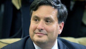 바이든 당선인, 백악관 비서실장에 ‘에볼라 대응’ 론 클라인 내정