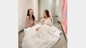 에일리, 웨딩드레스 입고 “갑작스러운 소식에 놀라실 것”…알고보니