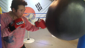 복서 출신 배우 조성규, 새해 링 복귀 4차전 도전