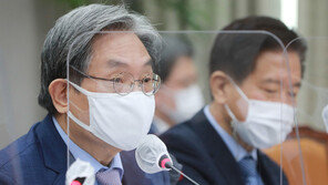 노영민, ‘살인자’ 발언 거론한 野에 “가짜뉴스”…김태년 “발끈할 일 아냐”