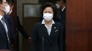 변호사들도 ‘폰 비번 공개법’ 비판…“법무장관이 국민침해 앞장”