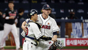 두산, KT 꺾고 6년 연속 한국시리즈행