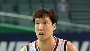 이종현, 오리온 데뷔전에서 결승골…2년만에 두자릿수 득점