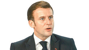 바이든, 동맹복원 선언했지만… 마크롱 “유럽 자주국방 필수”