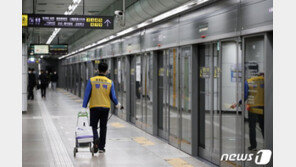 수도권·강원 거리두기 1.5단계 격상 방침…정총리, 17일 중대본 회의