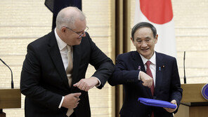 日스가, 호주 총리와 회담…“軍 공동훈련 원활화 협정 합의”