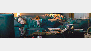 “소파라는 전선에서 코로나와 전쟁… 집콕하는 당신이 진짜 슈퍼히어로”