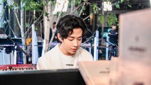 ‘컴백’ 헨리 “6년 만에 앨범, 많은 고민과 내 모든 것 담아”