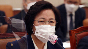 ‘尹 대면조사’ 거부 부장검사 파견 취소?…법무부 “사실 아냐”