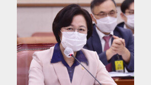 추미애 5·18 왜곡처벌법에 “역사적 사실 부정·모욕, 처벌 가능”