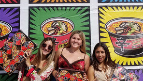 [Food&Dining]K푸드 이끄는 신라면, 글로벌 매장 인기 절정