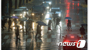 서울·경기 일부 호우주의보…비 그친 20일 더 추워진다