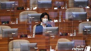 추미애 “본질 제쳐두고 尹과의 갈등만 부각…가시 찔린 듯 아픔”