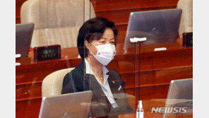 추미애 “본질 제쳐두고 尹과의 갈등 부각 아파…이겨내겠다”