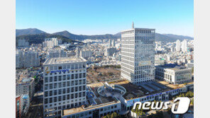 검찰, 오거돈 성추행 등 관련 부산시청 압수수색