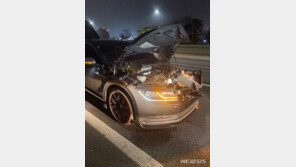 ‘심야에 갑자기 날아온 버스타이어’ 사람 잡는 고속도로 낙하물