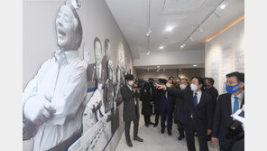 김영삼 前대통령 서거 5주기… 김영삼도서관 개관