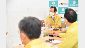 丁총리, 물류센터·보건소 찾아…“선제적·창의적 방역 중요”