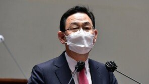 주호영 “공수처=쓰레기 처리장…文대통령, ‘무오류의 화신’될 것”