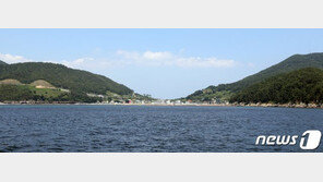 홍준표 “가덕도공항 추진할만해…지역균형발전 획기적 계기”